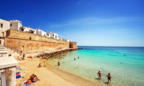 House, 1 Queen Bed with Sofa bed | Beach - La Casetta Sul Lungomare (Bari)