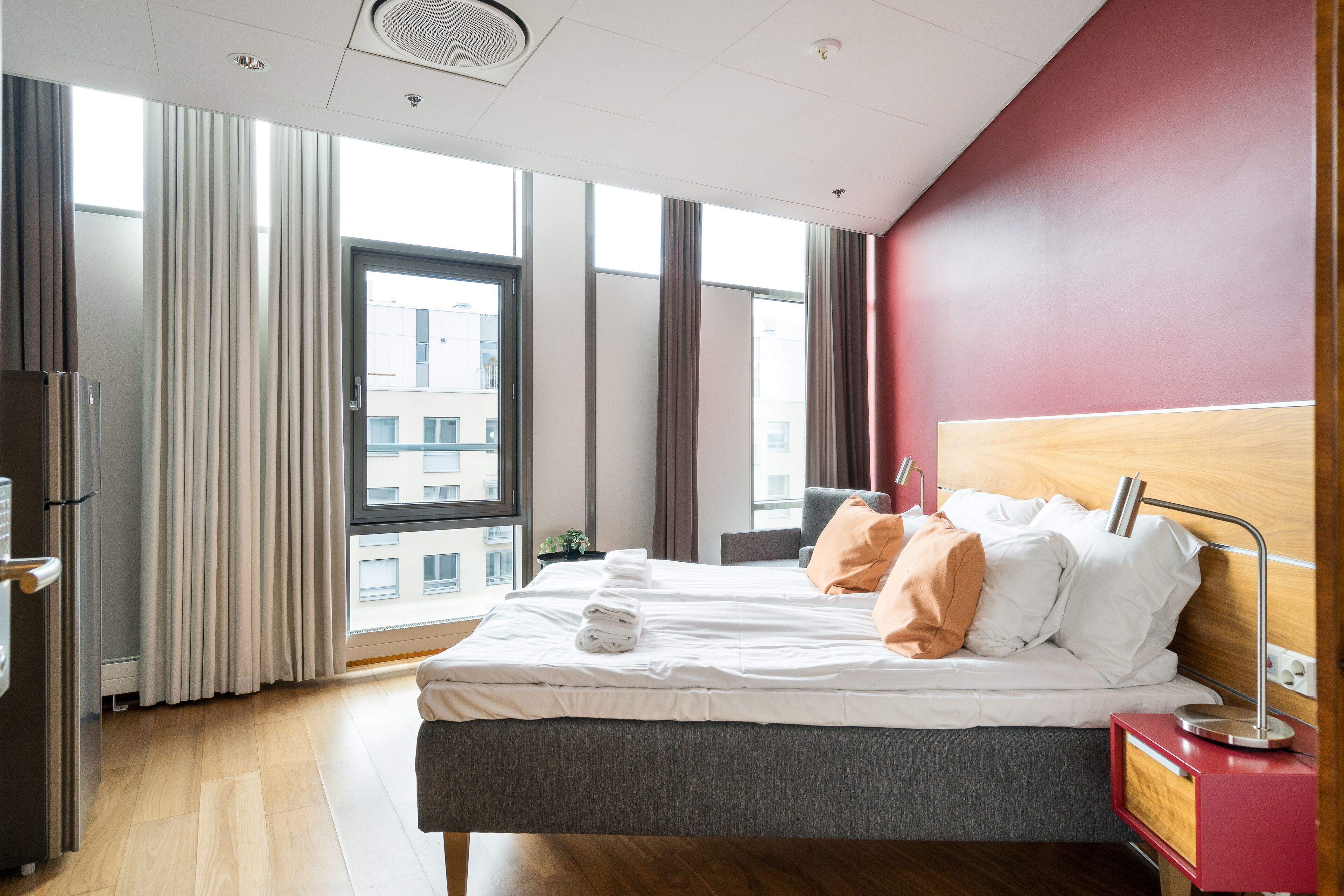 standard quadruple room | desk, blackout curtains, soundproofing, free wifi