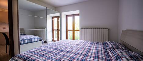 1 Schlafzimmer, Schreibtisch, Bügeleisen/Bügelbrett, kostenloses WLAN