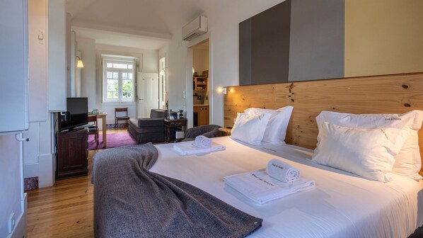 Wi-Fi gratuit, draps fournis