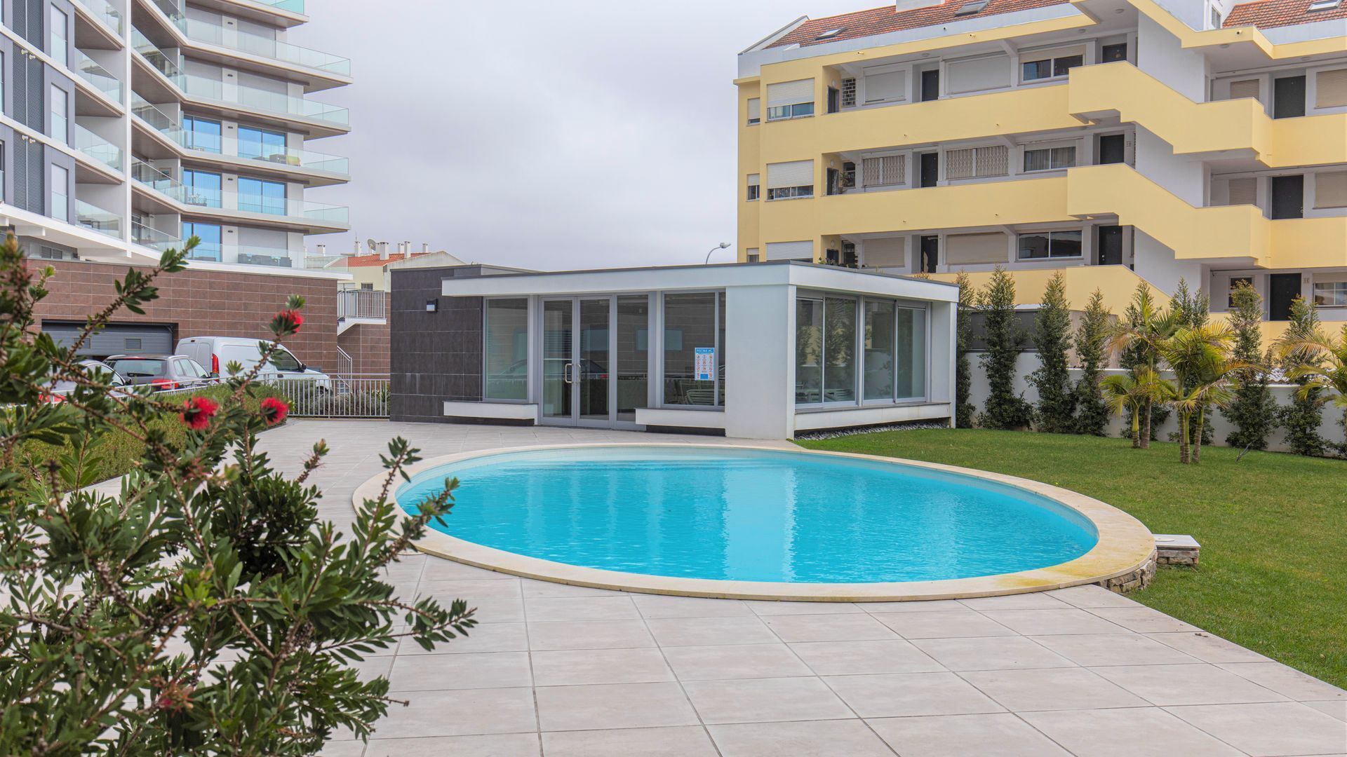 Modern & Charming Apartment W/Pool by LovelyStay
