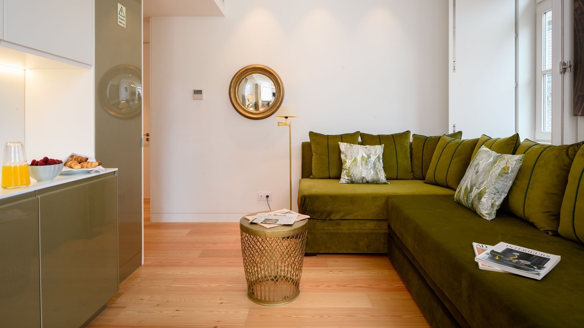 Aurea Trendy 1 BDR Apartment OUH by LovelyStay