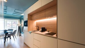 Fridge, microwave, stovetop, dishwasher - Ribeira Old Town Charming Flat w/ AC by LovelyStay (Vila Nova de Gaia)