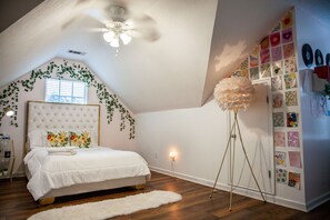 6 dormitorios, escritorio, tabla de planchar con plancha y wifi