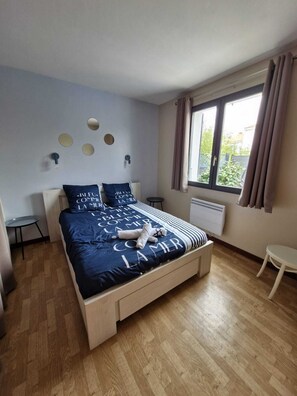 3 bedrooms, iron/ironing board