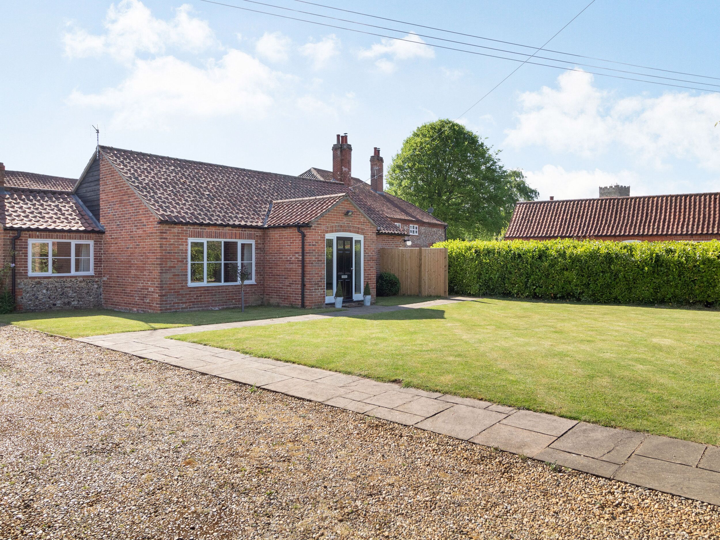 Cottage | Front of property