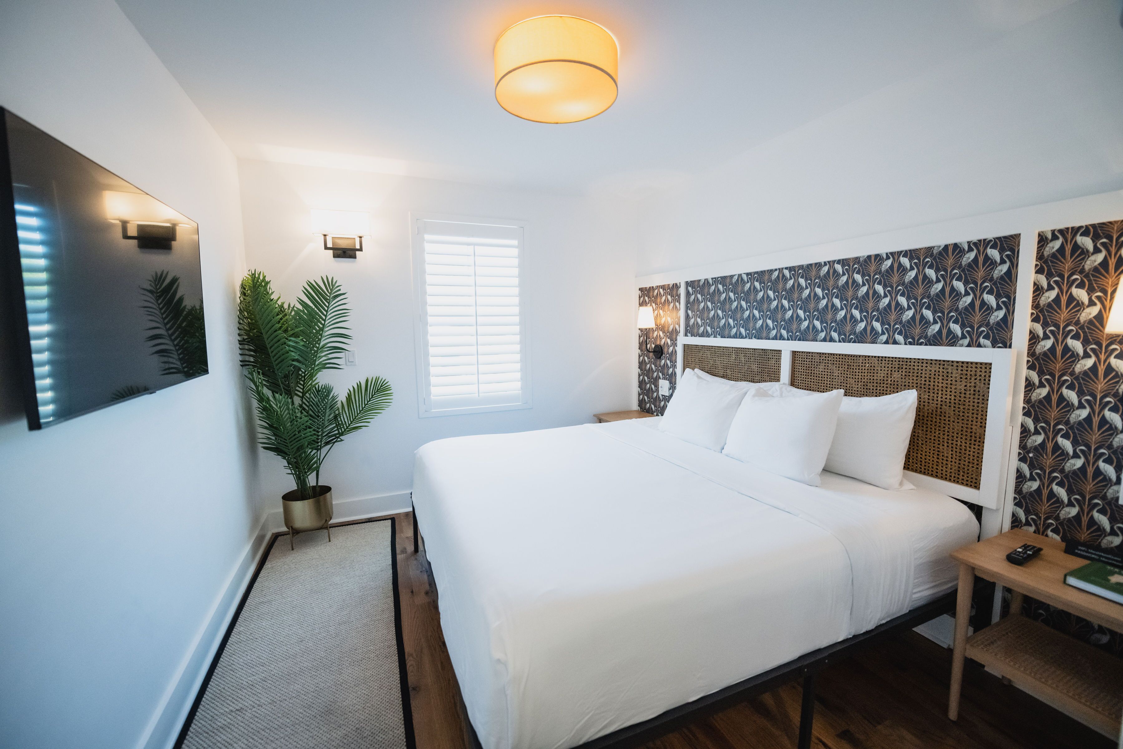 room, 1 king bed | egyptian cotton sheets, premium bedding, memory-foam beds