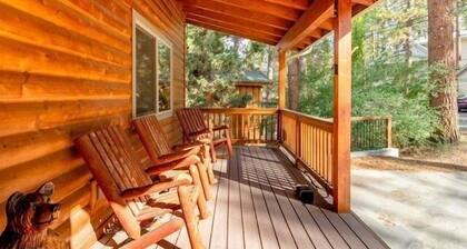 Big Bear Lake Retreat | Pool table | Mountain view