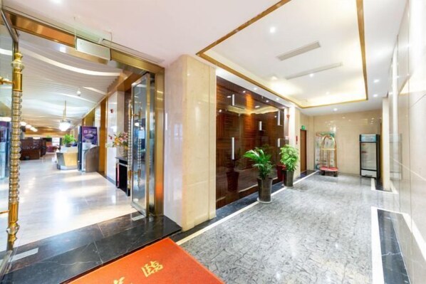 Interior - the Diamond Hotel (Yanting)