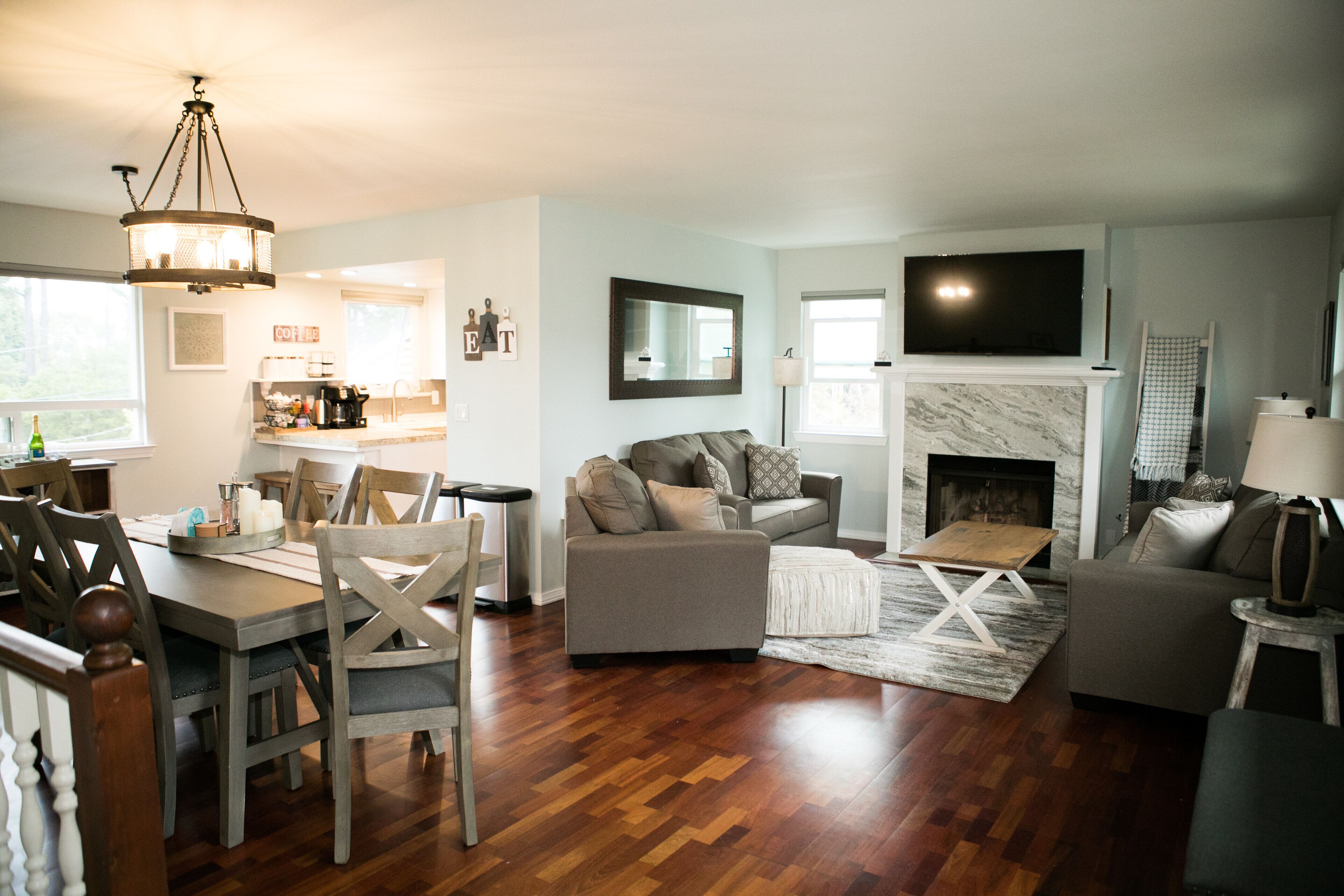 House on Burton- Monthly Vacation Rental