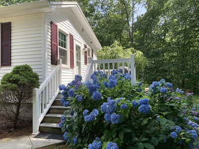 Cozy Bungalow Just Minutes from Mystic, Westerly Beaches, Boating and Casinos! by RedAwning