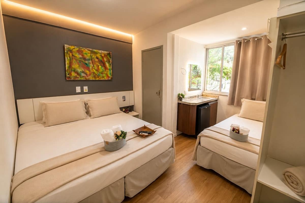 Superior Triple Room | Minibar, free WiFi, bed sheets