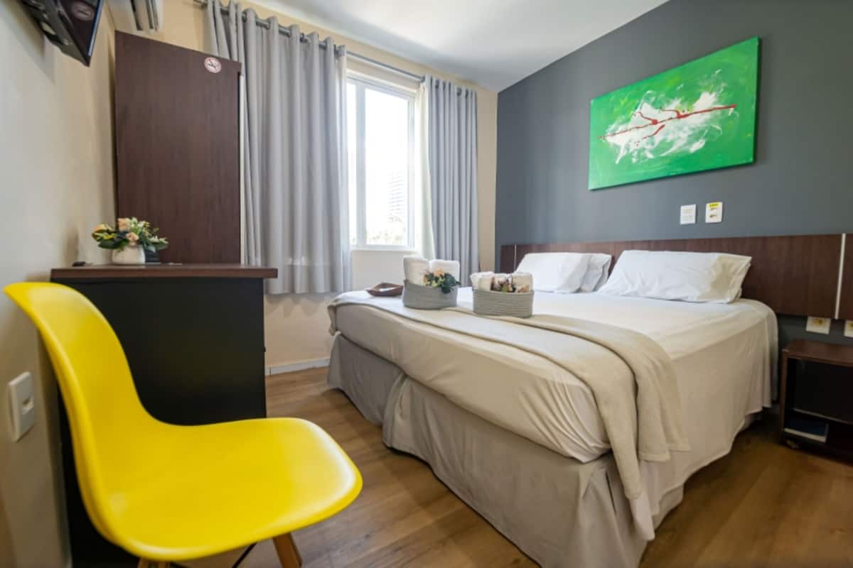 Superior Twin Room | Minibar, free WiFi, bed sheets