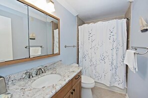 Designer toiletries - The Sea Pines Resort 1023 Caravel Court (Hilton Head Island)