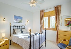 3 Schlafzimmer, Bügeleisen/Bügelbrett, kostenloses WLAN, Bettwäsche