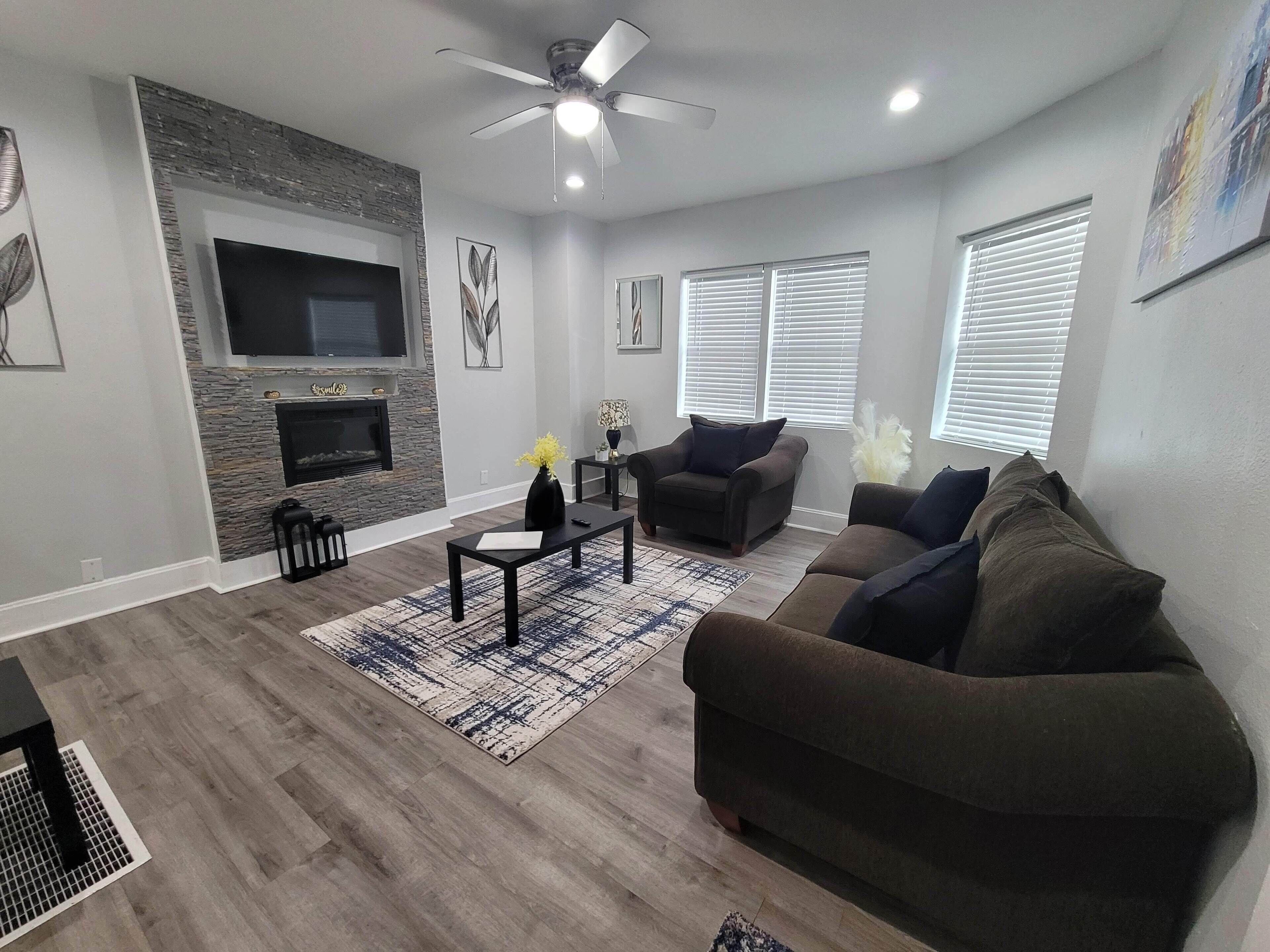 Charming 4 Bedroom in Indianapolis.