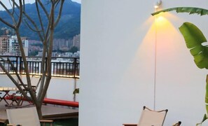 Outdoor dining - Hongfeng Qiaolian Hotel (Yongchun)