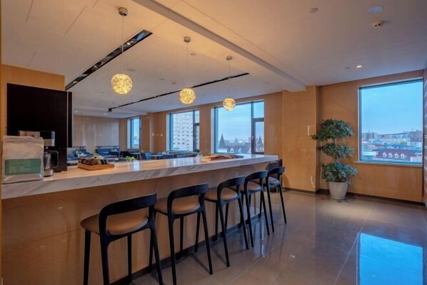 Lobby lounge - Shangshi Hotel (Fuyun)