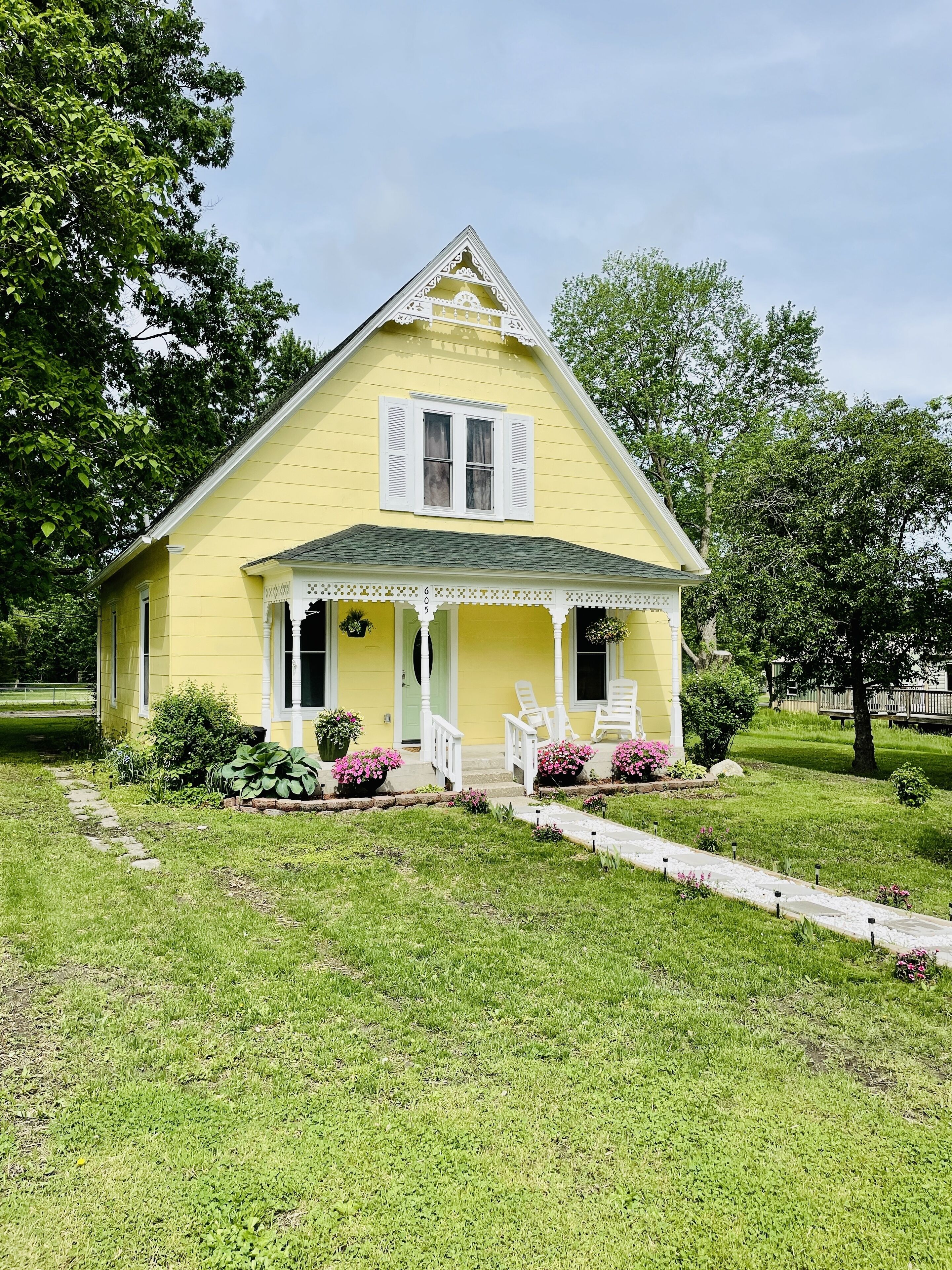The Gingerbread House in Quilt Town, USA!