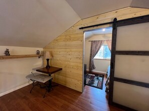 Interior - ECO Forest Cabin Families and Pets Welcome (Wasilla)