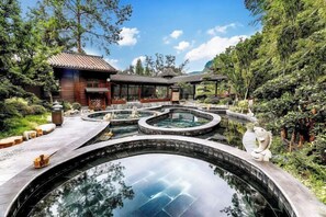 Pool - Shiqian Fodingshan Hot Spring Town Yutangsheng Hot Spring Resort Hotel (Shiqian)