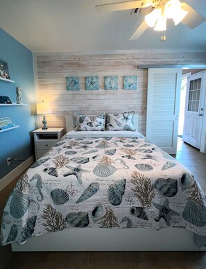 4 bedrooms, WiFi, bed sheets