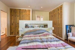 4 Schlafzimmer, Bügeleisen/Bügelbrett, kostenloses WLAN, Bettwäsche