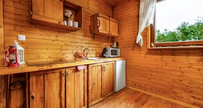 Etno house Molendini, tri velike spavaće sobe, na Plitvičkim jezerima,za 6 osoba