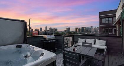 Cowboy Country-Rooftop & Hot Tub-Walk to The Gulch