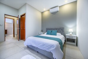 4 Schlafzimmer, Bügeleisen/Bügelbrett, Reisekinderbett, kostenloses WLAN