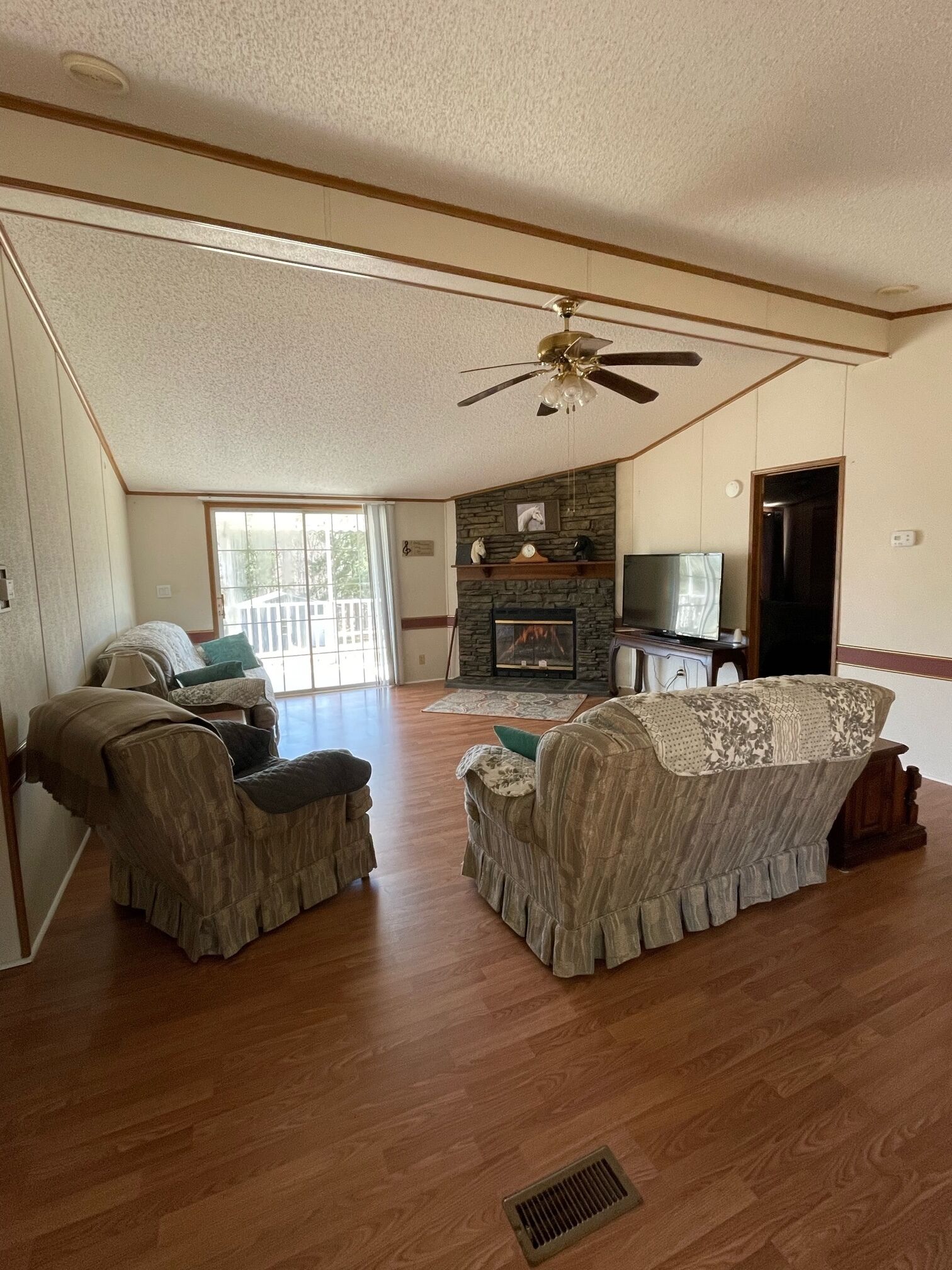 Home Away From Home, Small Town Getaway