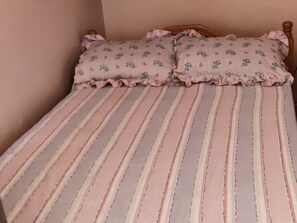 1 habitación, wifi gratis y ropa de cama 