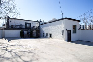 Exterior - Fabulous Mid-Century Loft In <3 of BHM (Birmingham)
