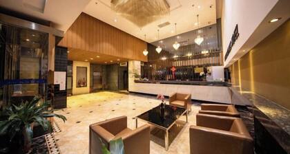 Boli Yiju Hotel (Kai Pingmu Village)