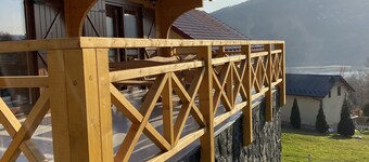 Willa Pensjonat Bajka na Górze Żar z jacuzzi, sauną i salą gier