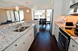 Villa, Multiple Beds, Patio | Private kitchen | Fridge, microwave, stovetop, dishwasher - The Sea Pines Resort 1266 Harbour Town Club (Hilton Head Island)
