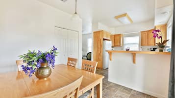 Duplex, Private Bathroom, Mountain View (232) | Shared kitchen