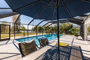 Ulkouima-allas, lämmitetty uima-allas