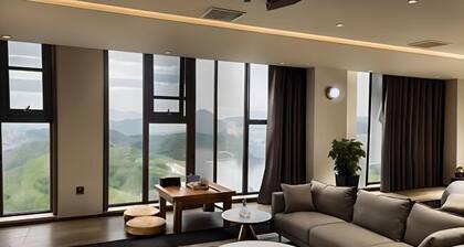 Grand View Pearl Hotel