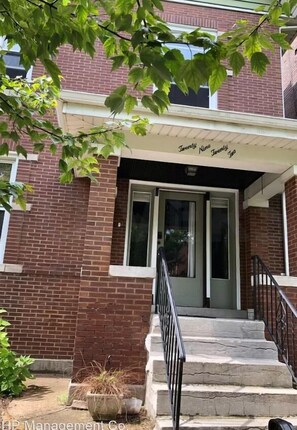 Exterior detail - TG Sanctuary | Historic 3BR | Private Yard + Den (Saint Louis)