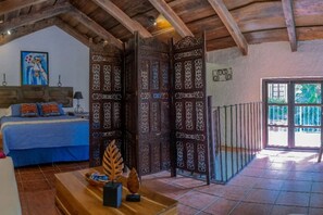 Klassiek appartement, 1 slaapkamer, niet-roken, uitzicht op tuin | 1 slaapkamer, gratis wifi, beddengoed