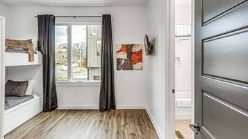 4 bedrooms, iron/ironing board, travel cot, WiFi