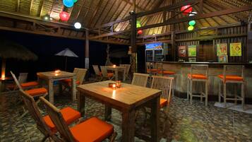 Bar (en la propiedad)