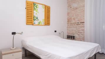 2 soverom og sengetøy