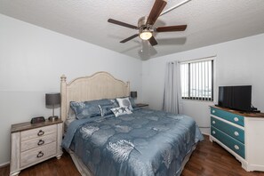 Superior Condo | 2 bedrooms, desk, laptop workspace, iron/ironing board - Maria's Lovely Beachfront home (Flagler Beach)