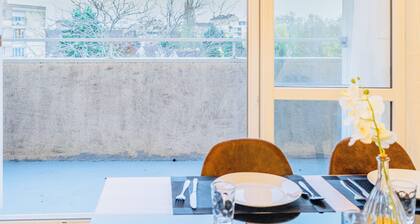 Bella Luna III: Elegant and bright Apartment-Balcony-Free parking-Massage