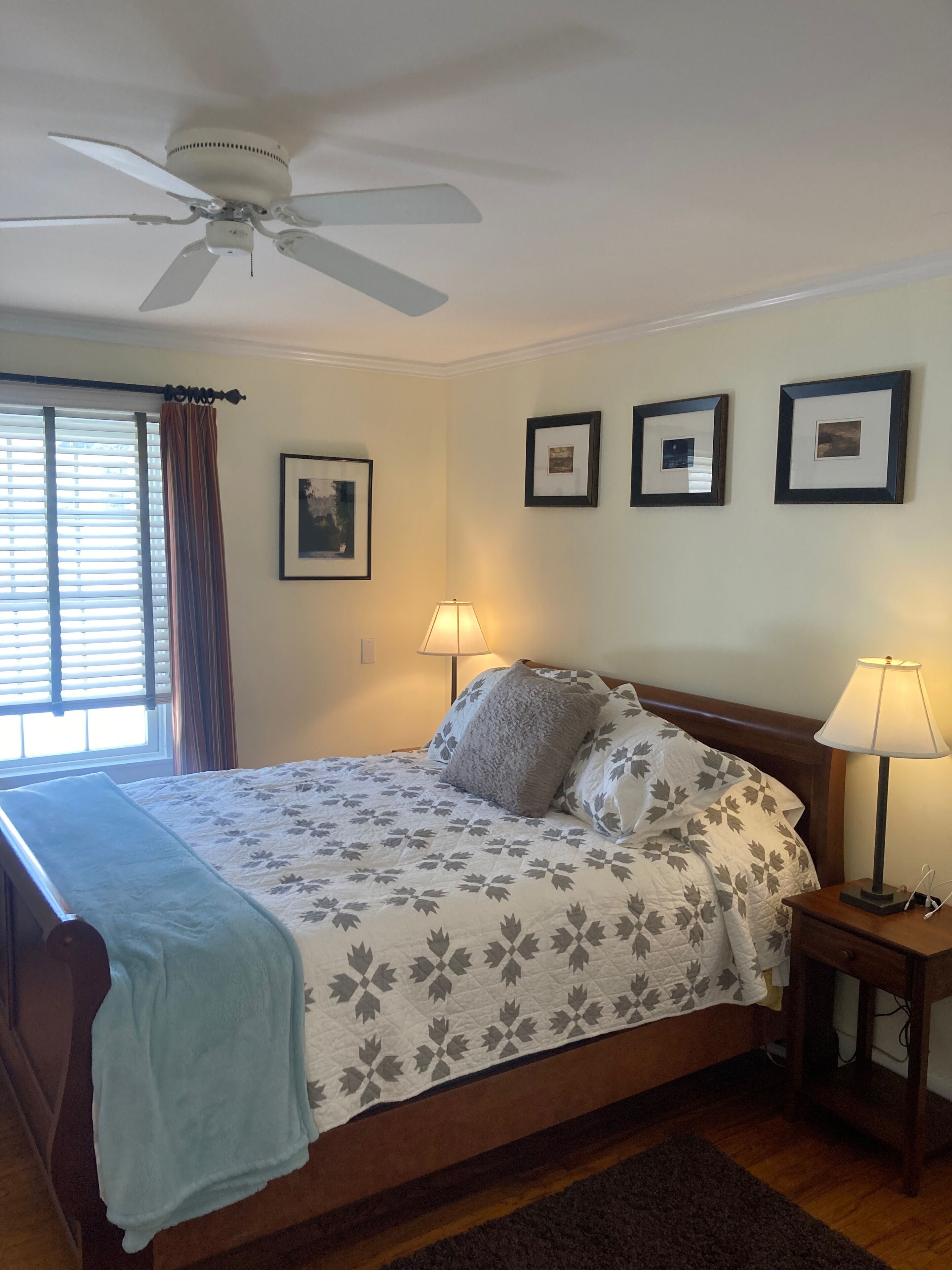 3 bedrooms, iron/ironing board, free WiFi, bed sheets