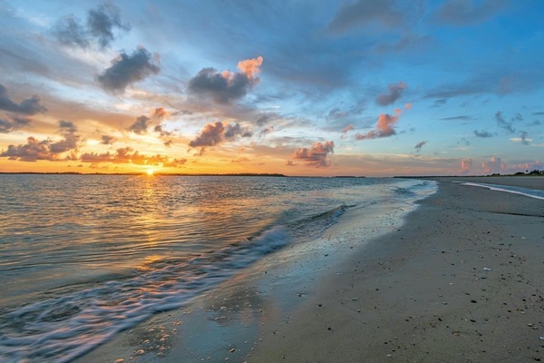 Plage à proximité, chaises longues