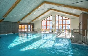 Indoor pool - Studio Cosy Près des Pistes avec Parking (Orcières Merlette)
