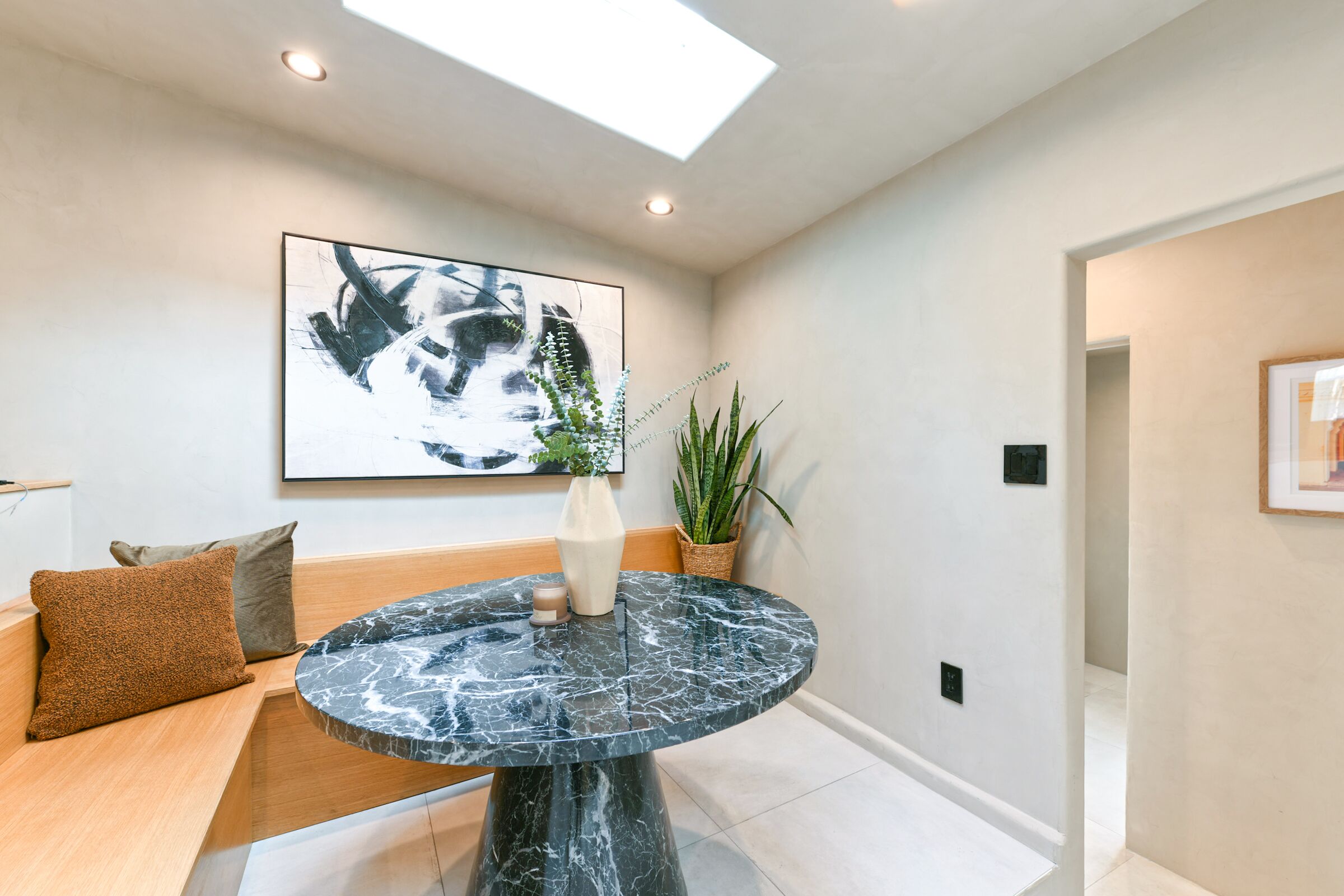 2 Houses Malibu Luxury Retreat, Ocean + Mtn Views